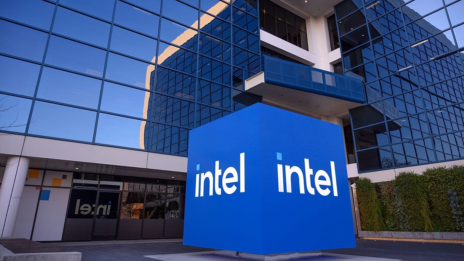 La sede centrale di Intel Corporation si trova a Santa Clara, in California.