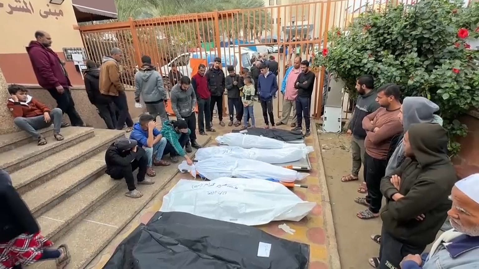 قتلى القصف الإسرائيلي في خان يونس