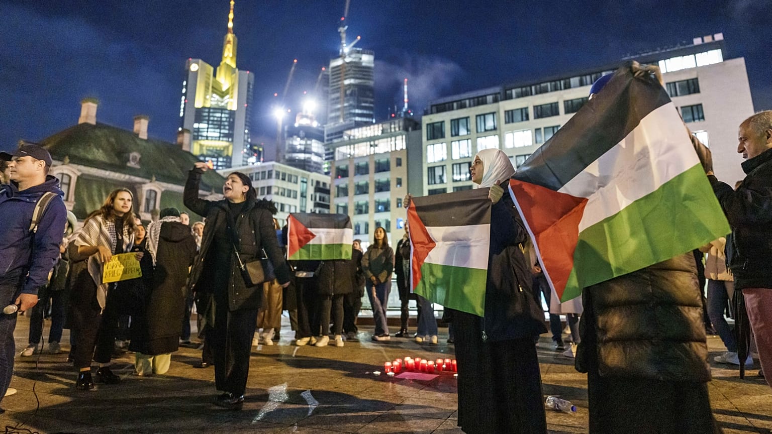 Palesztinpárti tüntetés október végén, Frankfurtban