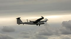 طائرة JUMP 20 Group 3 UAS التابعة لشركة AeroVironment أثناء التمرين التشغيلي AT23 بالقرب من أوستكا، بولندا في أغسطس 2023.