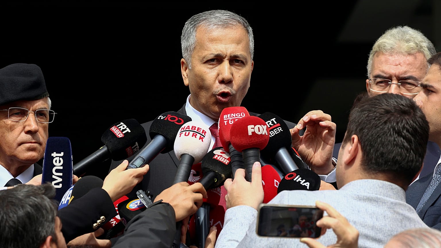 İçişleri Bakanı Ali Yerlikaya