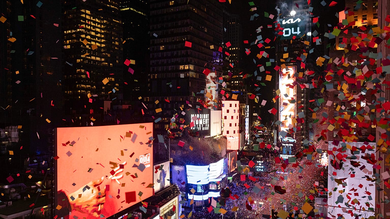 Rio de Janeiro e Nova Iorque celebram a chegada do novo ano
