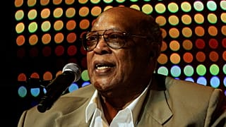 Jazz and soul pianist and singer Les McCann performs on stage during the opening of the 40th Montreux Jazz Festival at the Auditorium Stravinski, June 30, 2006,