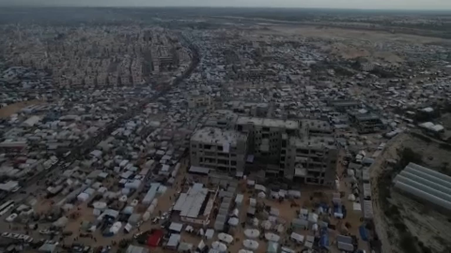 الخيام في مدينة رفح