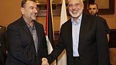 Le chef du Hamas Ismail Haniyeh à droite et Saleh al-Arouri le n°2 de l'organisation (archive 2018)