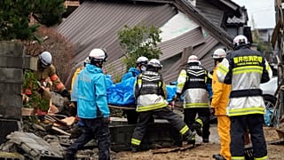 Ishikawa valiliğine göre 33 binden fazla insan evlerini terk etmek zorunda kaldı