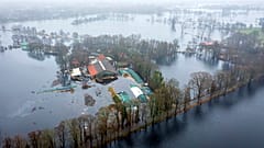 Зона подтопления во Франции и Германии расширяется. Реки выходят из берегов