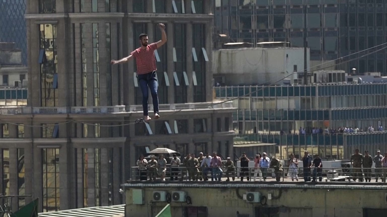  ناتان بولين في العاصمة التشيلية سانتياغو