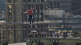  ناتان بولين في العاصمة التشيلية سانتياغو
