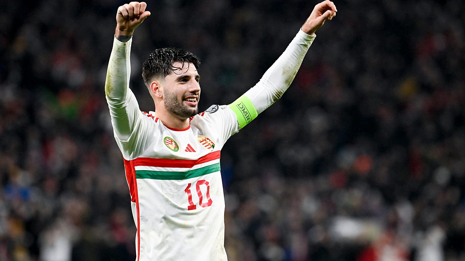 Szoboszlai Dominik, a magyar válogatott játékosa a Magyarország - Montenegró mérkőzésen a budapesti Puskás Arénában 2023. november 19-én