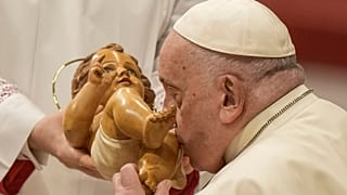 Papst Franziskus bei der Messe zum Fest der heiligen Drei Könige