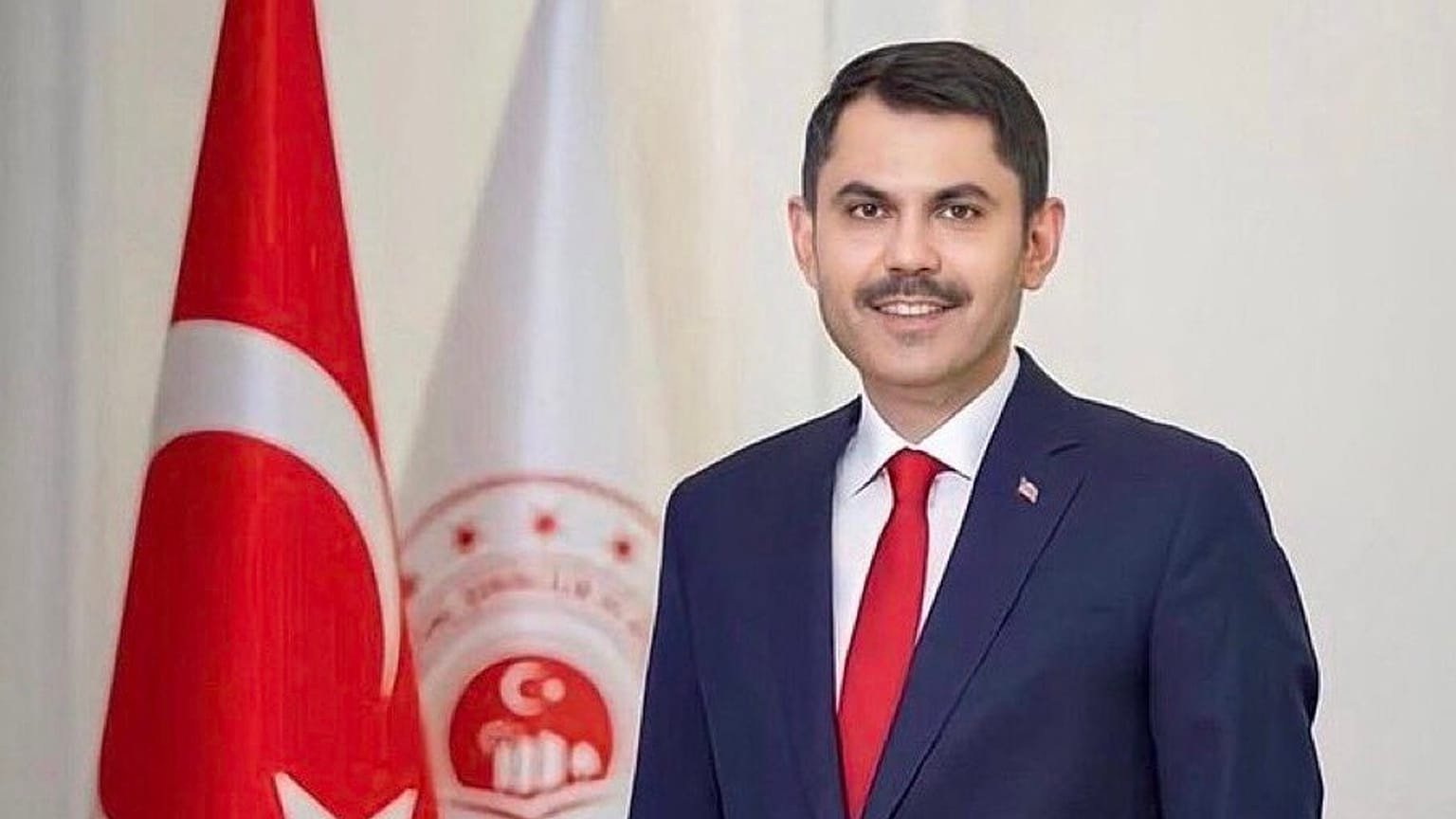 Murat Kurum, AK Parti'nin İstanbul Büyükşehir Belediye Başkanlığı için aday oldu
