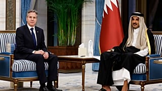 أمير قطر الشيخ تميم بن حمد آل ثاني يستقبل وزير الخارجية الأمريكي أنتوني بلينكن. قصر لوسيل، الدوحة.