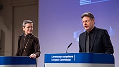 Margrethe Vestager und Robert Habeck am Montag in Brüssel