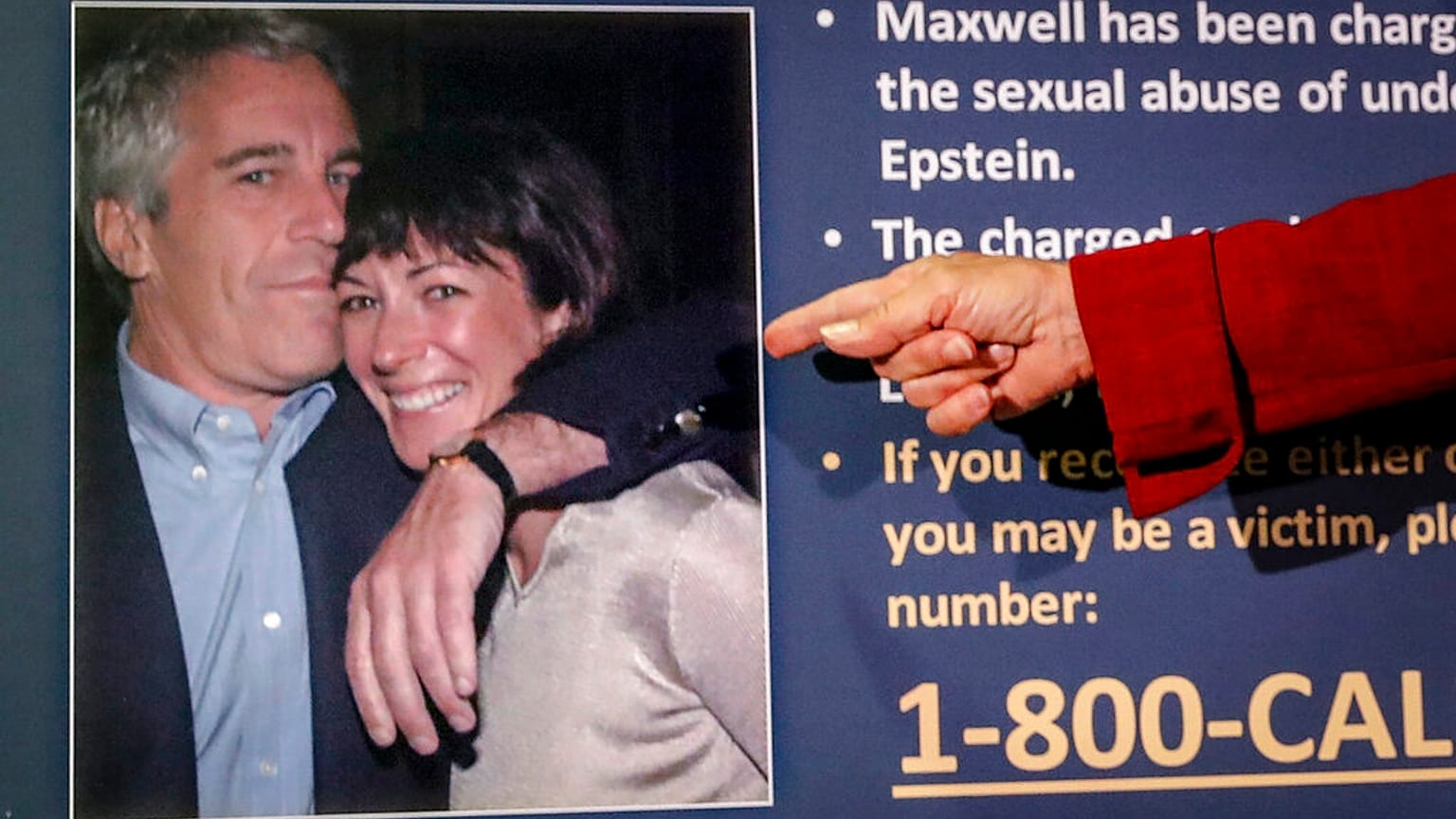 Maxwell Epstein'e kızları bulmasına yardımcı olmakla suçlanıyor