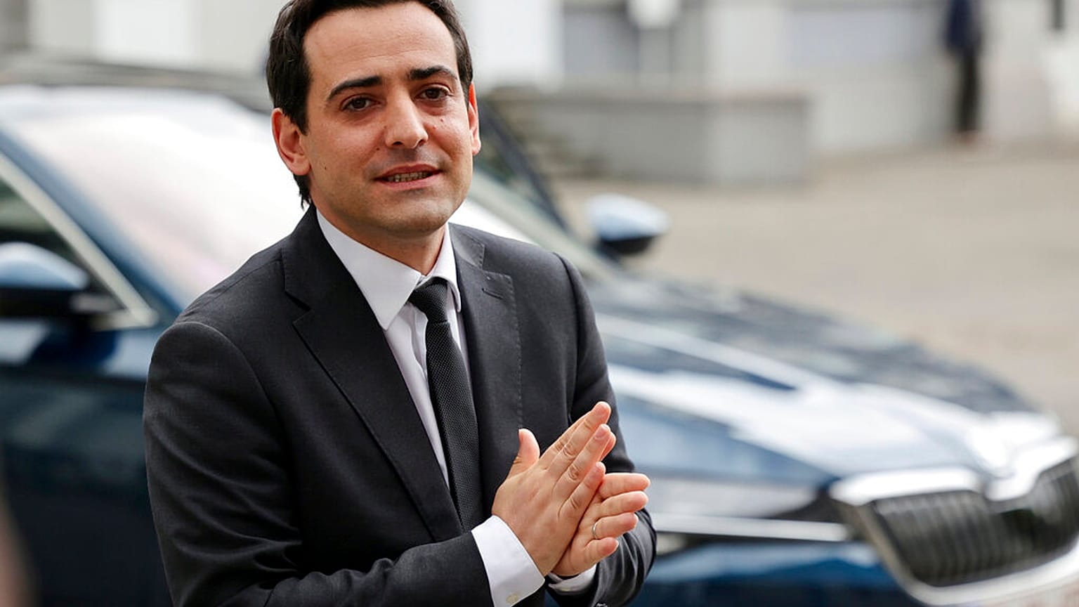 El líder del grupo político Renew Europe del Parlamento Europeo, Stéphane Séjourné, ha sido elegido nuevo ministro de Asuntos Exteriores de Francia.