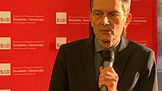 Лидер группы СДПГ в Бундестаге Рольф Мютцених