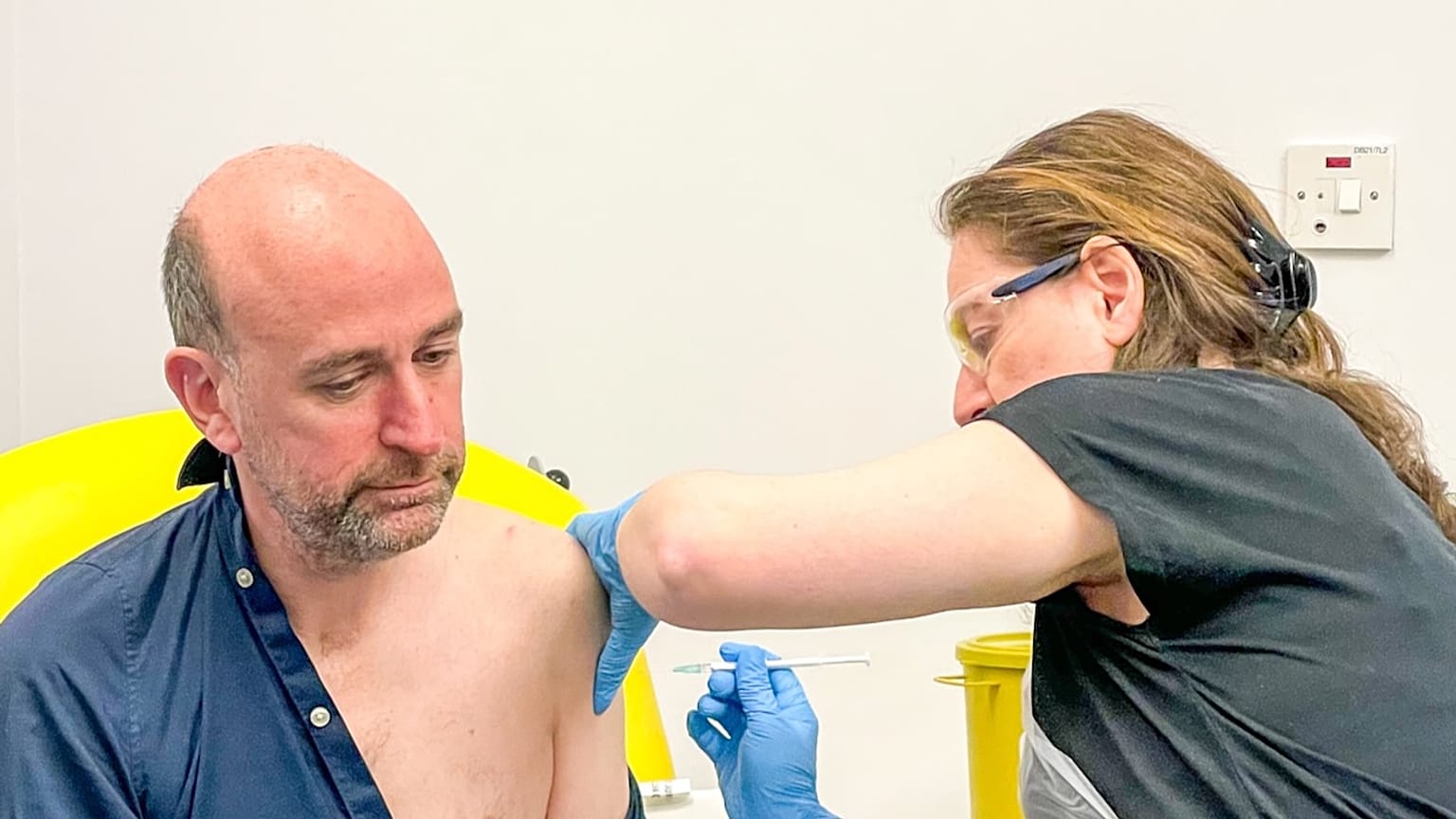 Virus Nipah : Le premier vaccin contre une maladie dévastatrice dont le taux de mortalité est de 75 % est mis à l'essai 