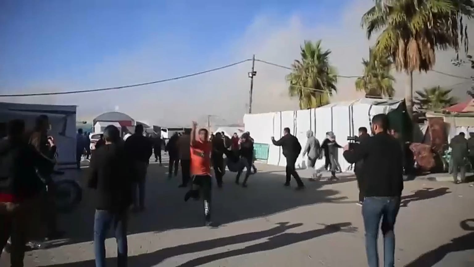 القصف على دير البلح