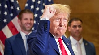Eski ABD Başkanı Donald Trump, hakkındaki yolsuzluk davasında kendisini destekleyenlere teiekkür etti