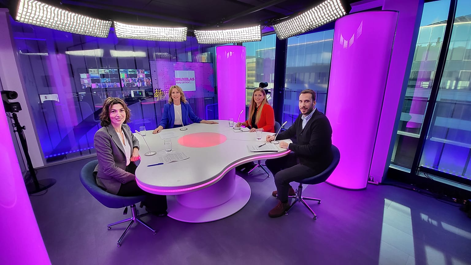 Méabh Mc Mahon con Eva-Maria Poptcheva, Kait Bolongaro y João Albuquerque 
