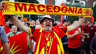Los nacionalistas macedonios más furibundos se oponen a toda integración de la minoría albanesa.