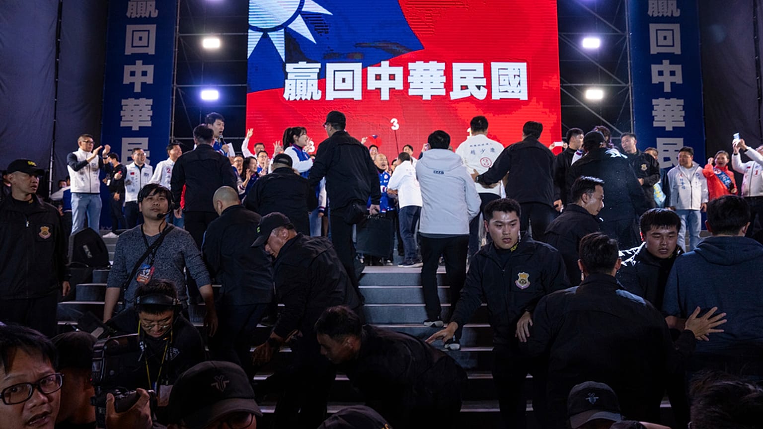Un comizio elettorale a Taiwan