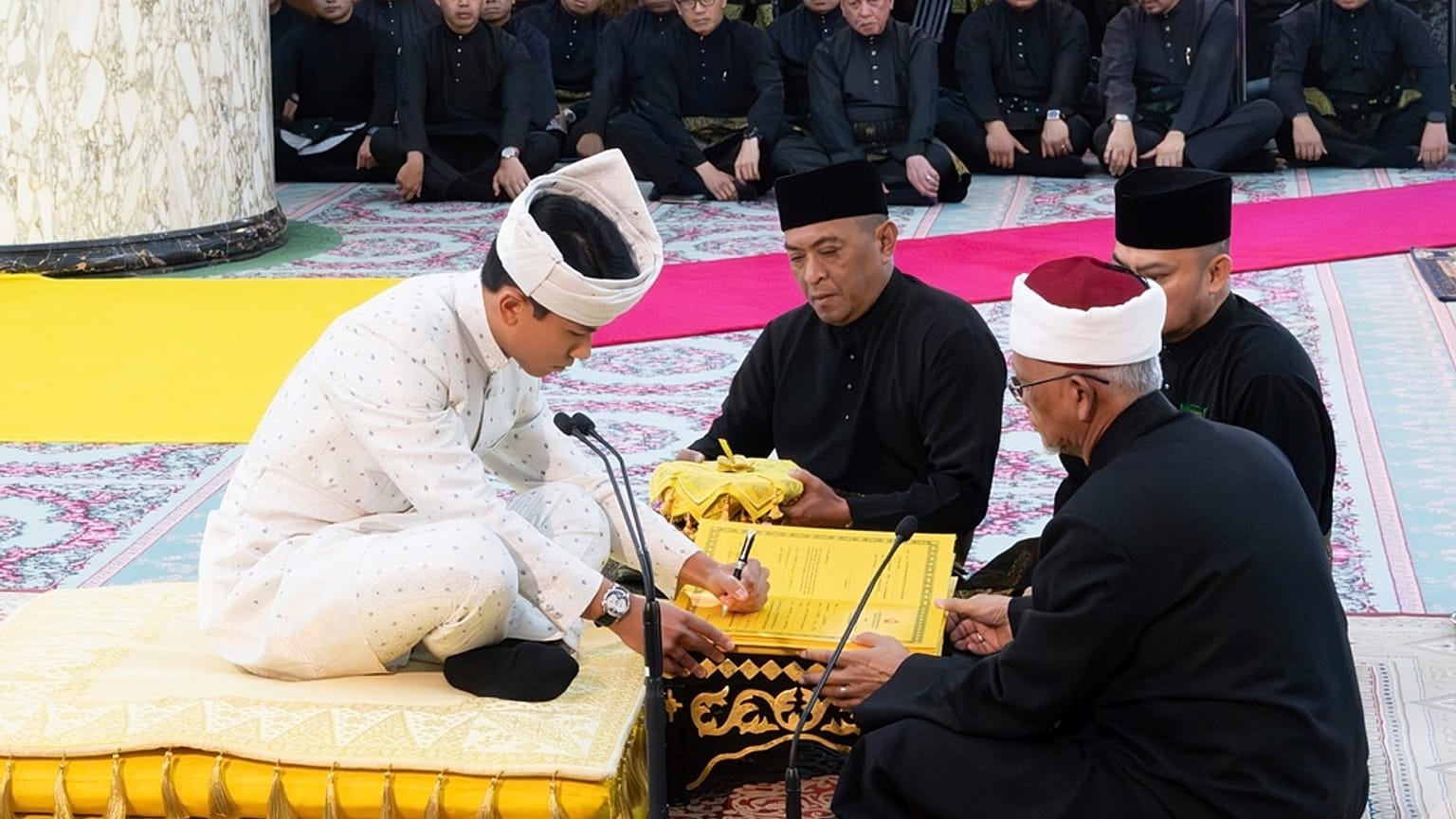 مراسم عقد شاهزاده عبدالمتین برونئی