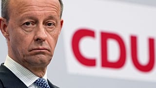 فریدریش مرتس، رهبر حزب «اتحادیه دموکرات مسیحی / CDU»