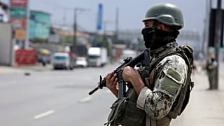 Ekvador'da cezaevlerinde rehin alınan tüm gardiyan ve idari görevliler serbest bırakıldı