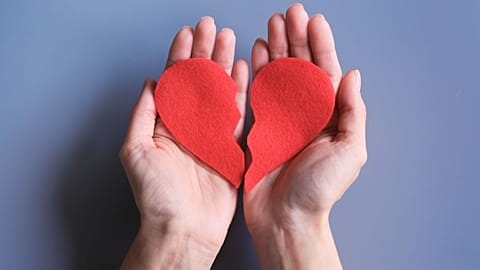 Can the brain help us "reset" after heartbreak?