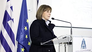 Η ΠΡΟΕΔΡΟΣ ΤΗΣ ΕΛΛΗΝΙΚΗΣ ΔΗΜΟΚΡΑΤΙΑΣ
