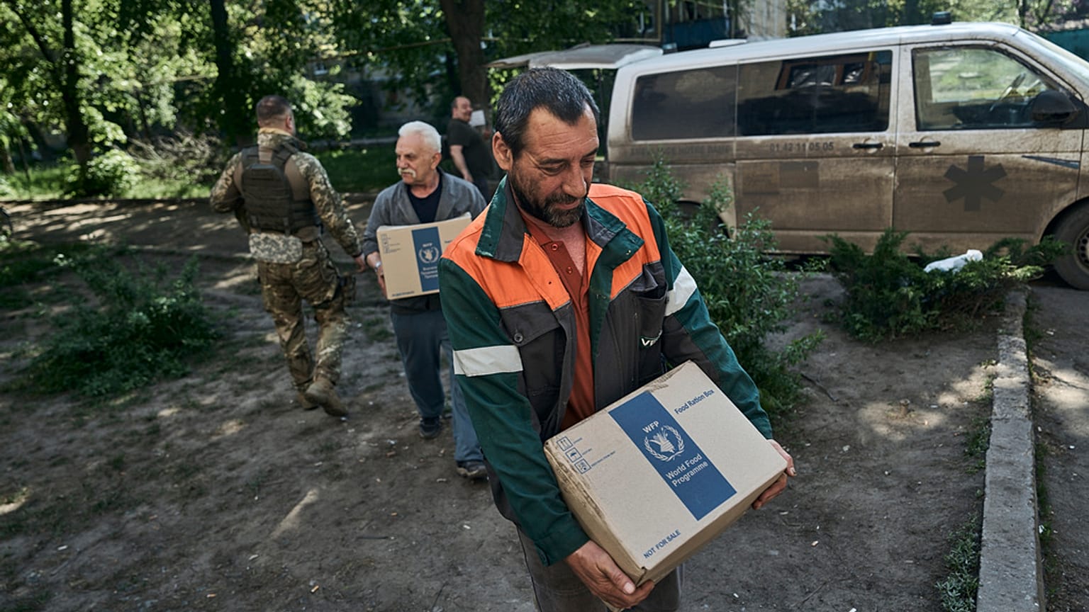 BM'ye göre insani yardım ihtiyacı duyan 3,3 milyondan fazla insan Ukrayna'nın doğusunda ve güneyinde ön cephedeki topluluklarda yaşıyor