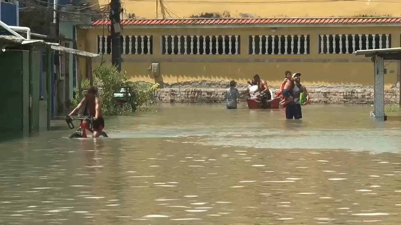 Überschwemmungen in Brasilien nach heftigen Regenfällen