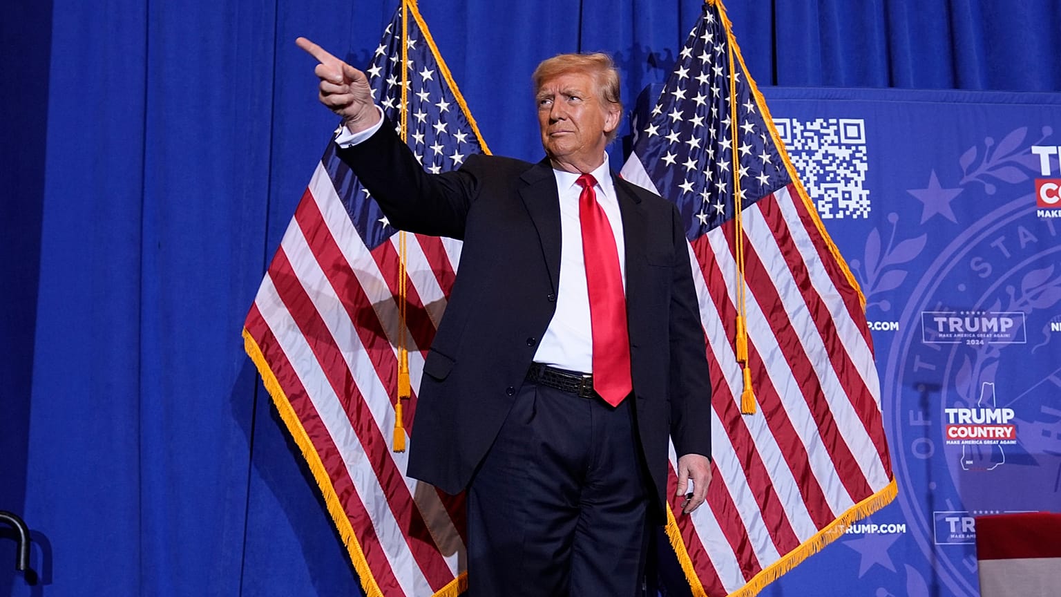 Depois da vitória no chamado caucus do Iowa, Trump vai tentar ganhar em New Hampshire