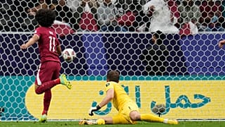 گل قطر به تاجیکستان