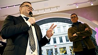 Il primo ministro finlandese, Petteri Orpo, e il candidato presidenziale, Alexander Stubb, a Helsinki (11 gennaio 2024)