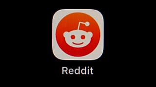 The Reddit logo.