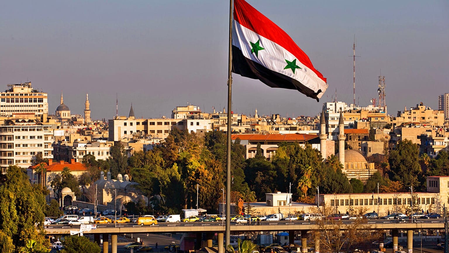 العلم السوري في دمشق