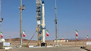 إيران تطلق قمرها الصناعي ذو الجناح. 2021/02/01