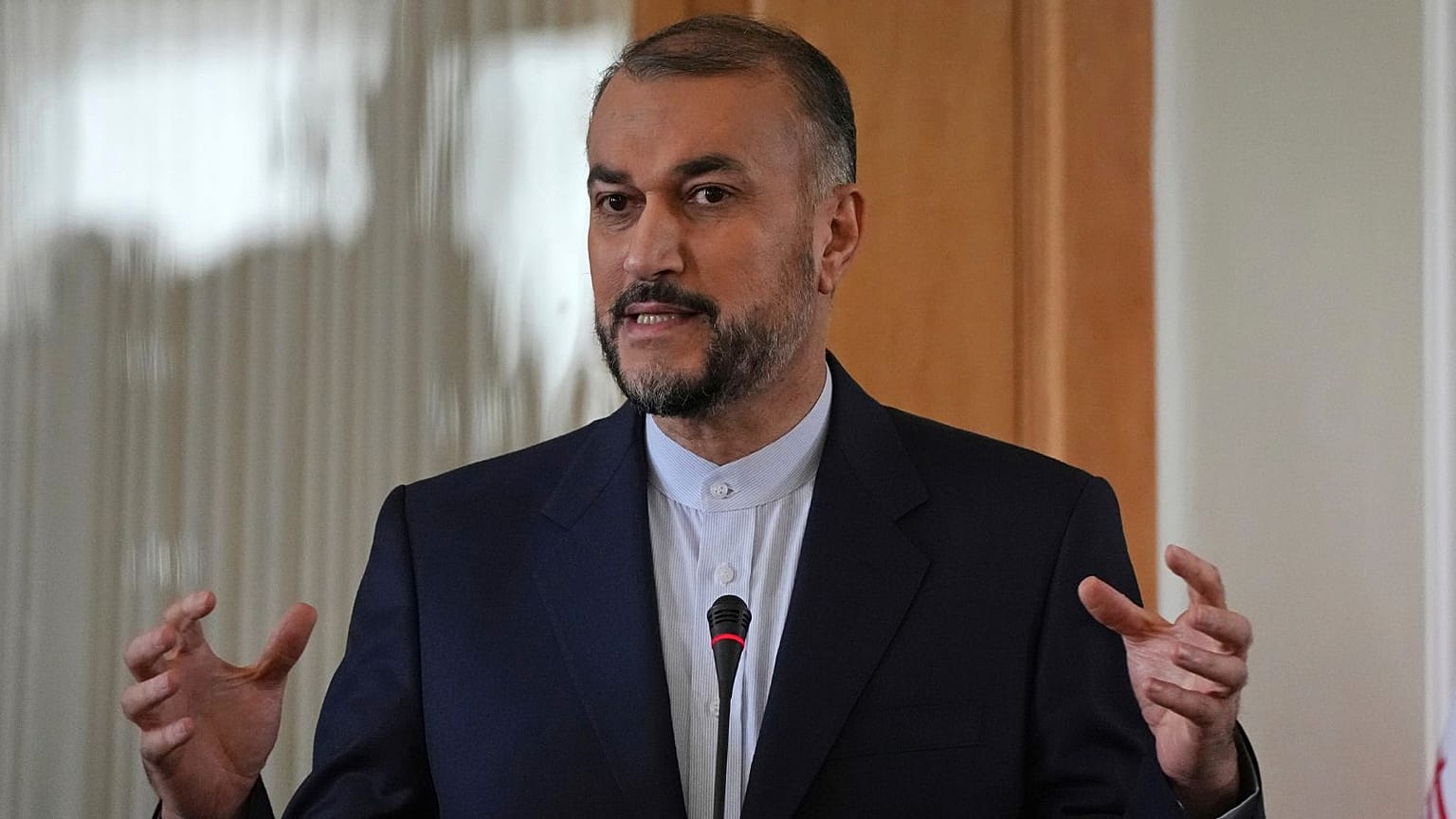 حسین امیرعبداللهیان