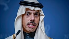 Suudi Arabistan Dışişleri Bakanı Faysal bin. Ferhan