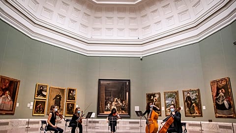 El Prado museum gallery