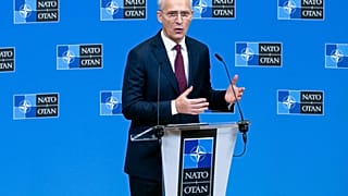 Γενς Στόλτενμπεργκ