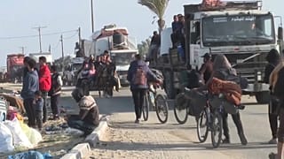 نزوح آخر للآلاف من الفلسطينيين هرباً من الجيش الإسرائيلي في قطاع غزة