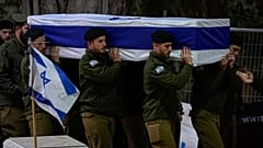 تشييع الجنود القتلى الذين سقطوا في كمين المغازي في غزة 
