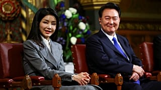 Güney Kore Cumhurbaşkanı Yoon Suk Yeol ve eşi Kim Keon Hee 