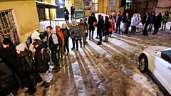 Очередь из сторонников Бориса Надеждина в Санкт-Петербурге