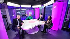 Méabh Mc Mahon con Antonio López Istúriz, Tamara Atienzar y Nacho Sánchez Amor