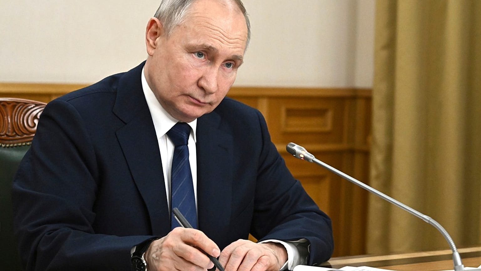Ukrayna'daki Savaş konusunda Putin'in ABD'nin nabzını yokladığı iddiasına Kremlin'den yalanlama